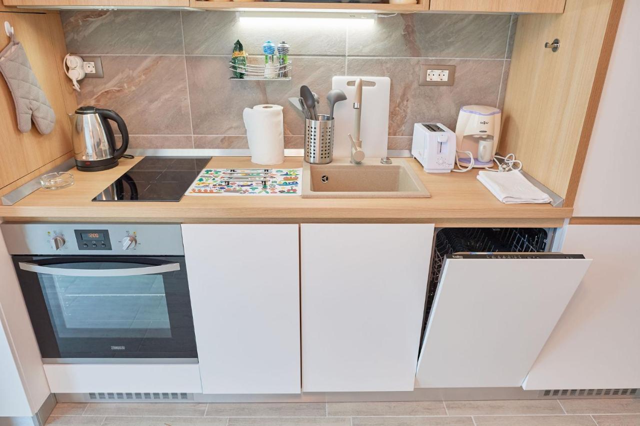 Opal Luxury Apartment 109 Spa N Pool Beach Resort Navodari Bagian luar foto