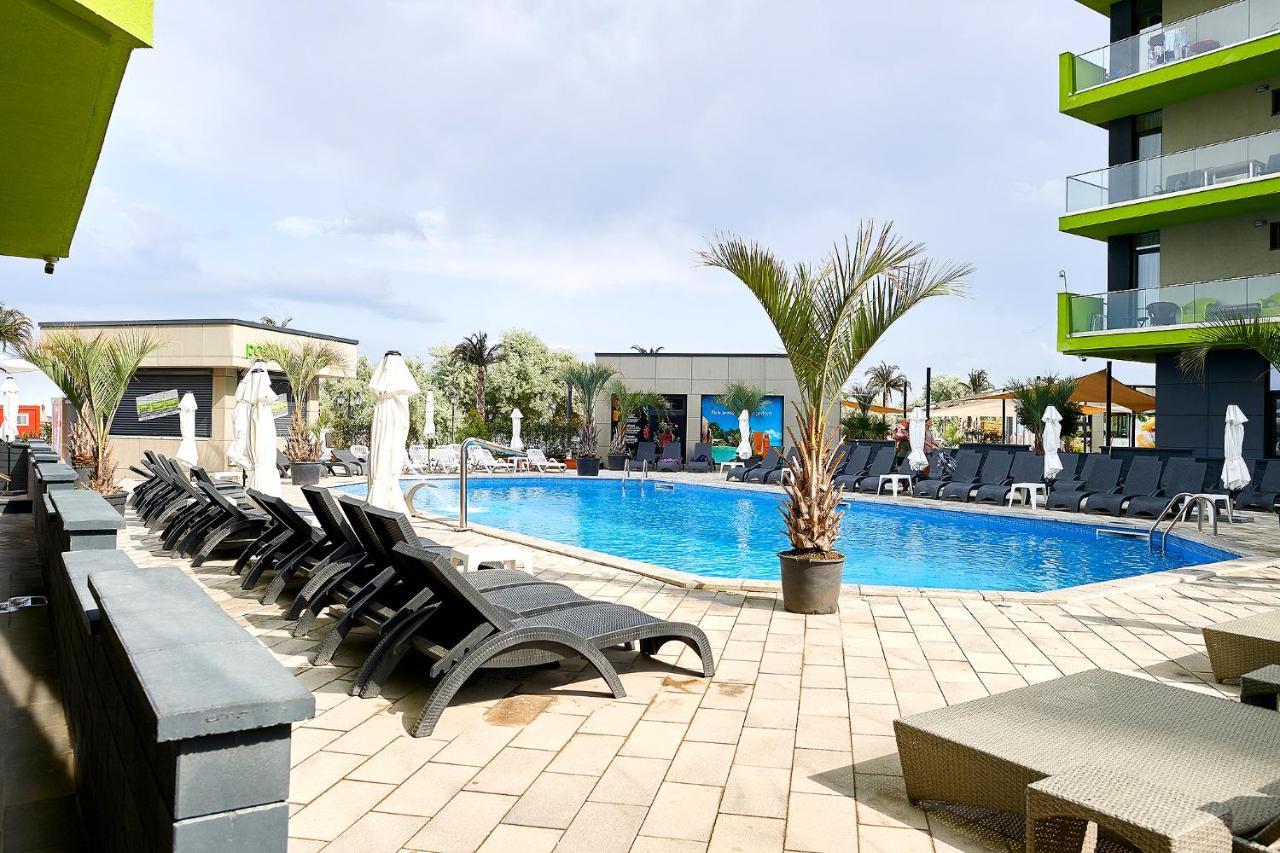 Opal Luxury Apartment 109 Spa N Pool Beach Resort Navodari Bagian luar foto