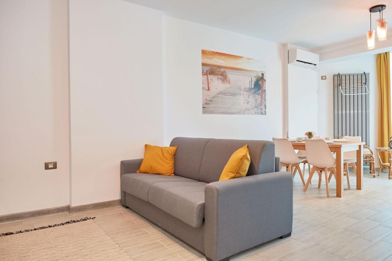 Opal Luxury Apartment 109 Spa N Pool Beach Resort Navodari Bagian luar foto
